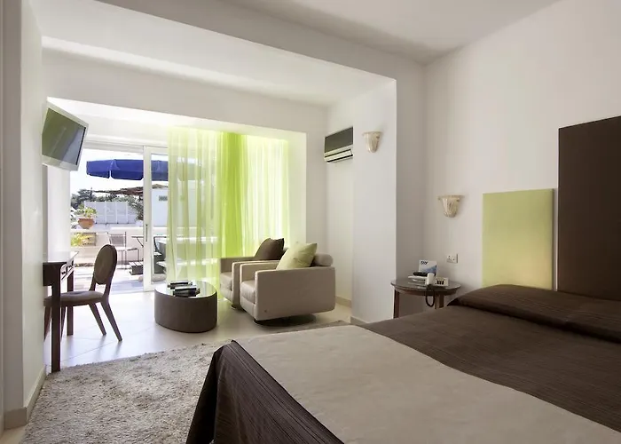 La Floridiana Ξενοδοχείο 4*